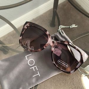 😎 LOFT sunglasses ☀️
